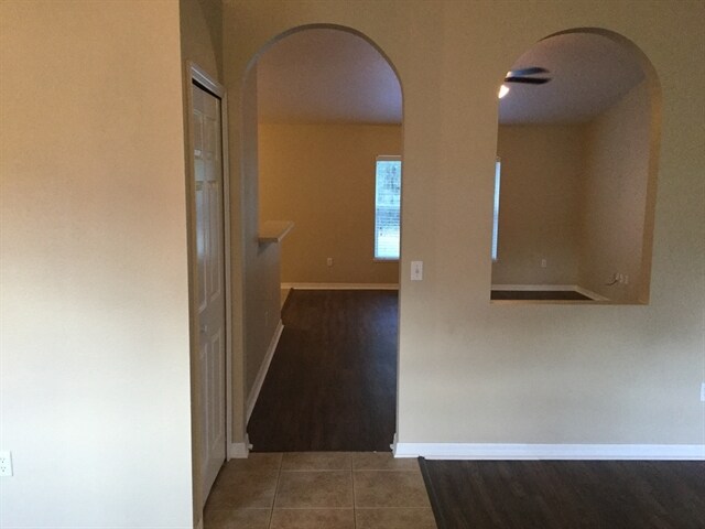 Building Photo - 1608 Hoofprint Court