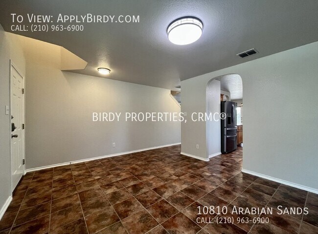 Foto del edificio - **2 Story, 3 Bed, 2 Bath Home on Corner Lot**