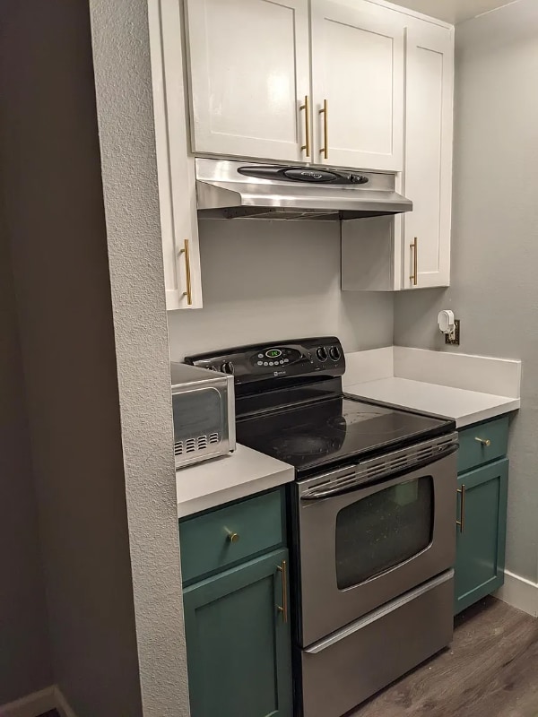 Building Photo - 1208 Halifax Ave