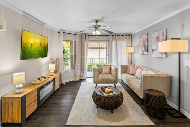 Building Photo - The Landings at Boot Ranch West