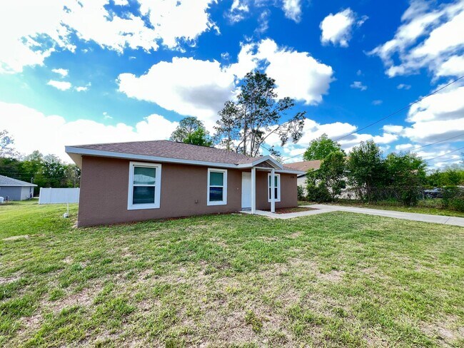 Foto del edificio - Beautiful 3 BD/2BA Home in Beautiful Ocala!!!