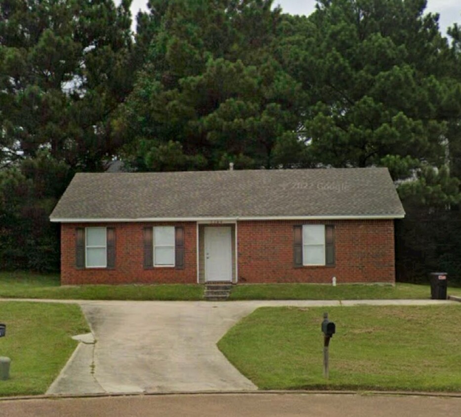 Foto principal - 2 bed 2 bath in Shiloh Subdivision!