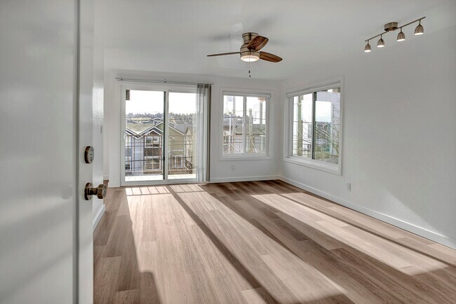 Building Photo - 2640 NW 56th St