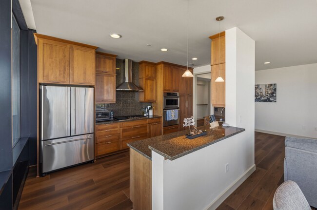 Foto del edificio - 700 W 31st St