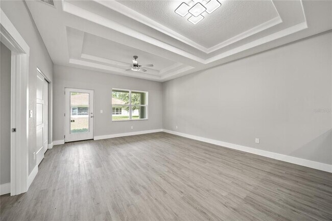 Foto del edificio - 89 Wheatfield Dr