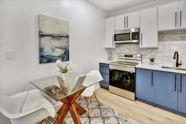 Foto del edificio - 3225-3227 Hannah Street