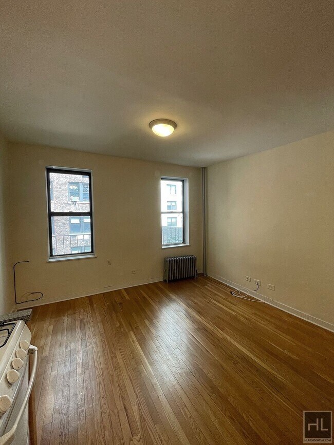 Foto del edificio - EAST 89 STREET