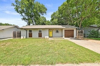 Building Photo - 9702 Oriole Dr