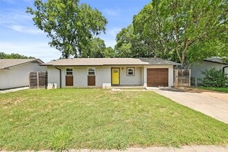 Building Photo - 9702 Oriole Dr