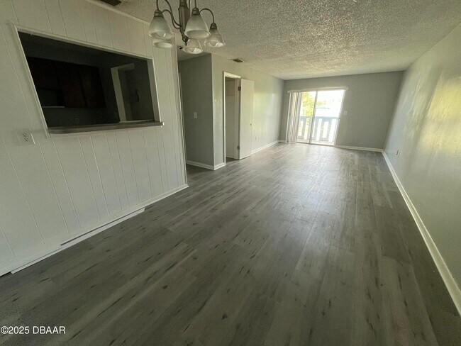 Foto del edificio - 1850 S Park Ave