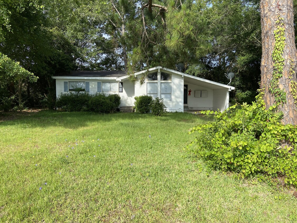 Foto principal - 2550 Loch Laurel Rd