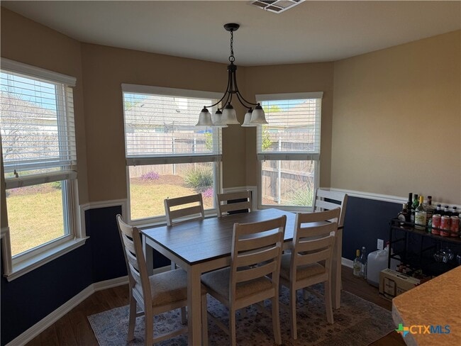 Building Photo - 1126 Neuberry Cliffe