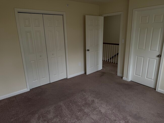 Building Photo - 2070 Arey Ln