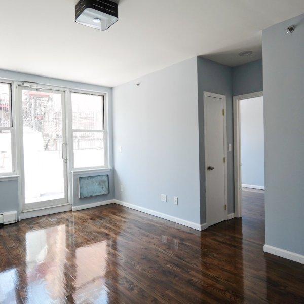 Foto principal - 109 Moore St