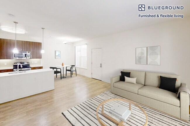 Foto del edificio - 1257 Lakeside Dr