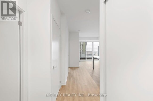 Building Photo - 8119 Birchmount Rd