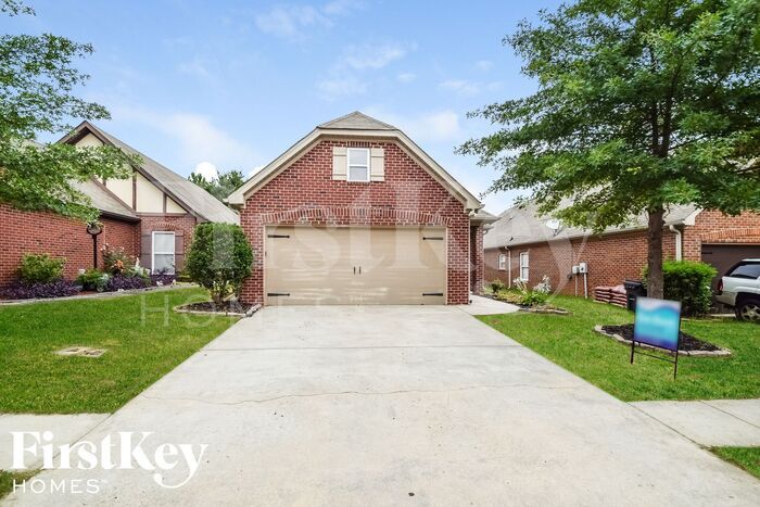 Foto principal - 6448 Southern Trace Dr