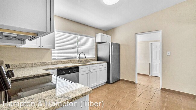 Foto del edificio - 3 br, 2 bath House - 5503 BALBOA DRIVE