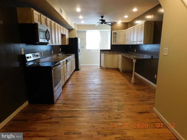 Building Photo - 3026 Keswick Rd