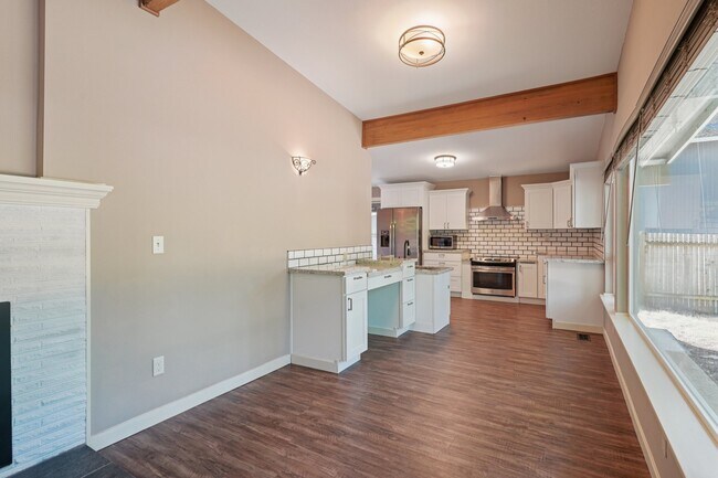 Foto del edificio - 9015 171st Ave NE