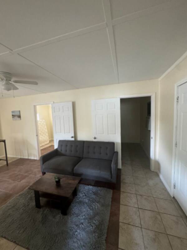Building Photo - 301 Baker Dr