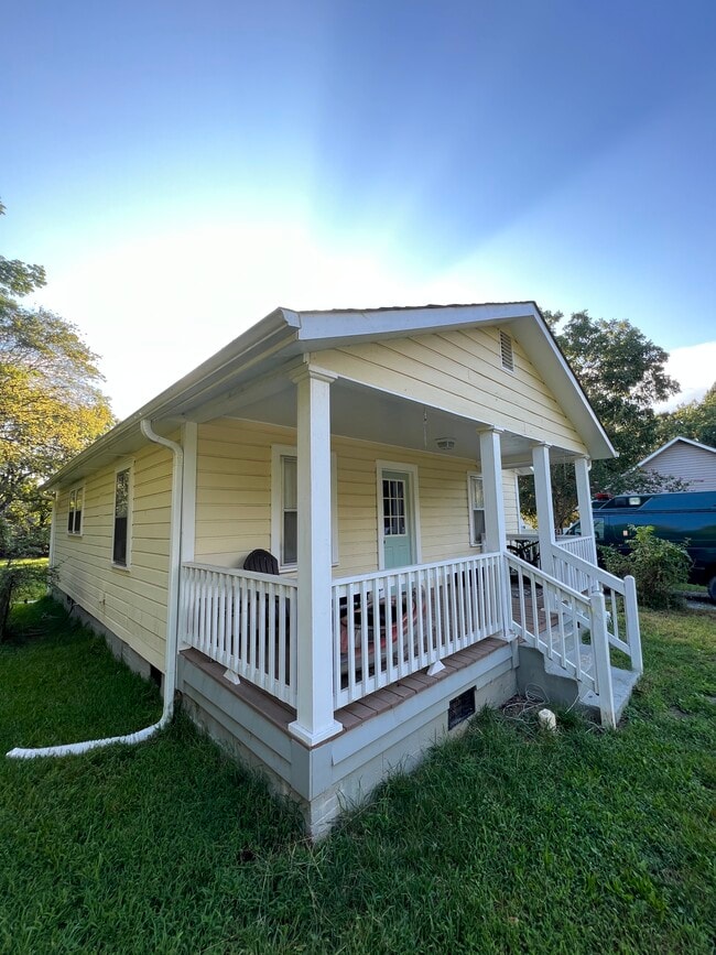 House - 1631 Rosedale St