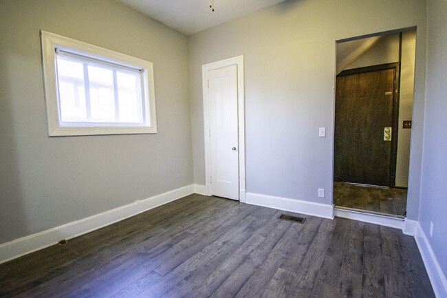 Foto del edificio - 320 N 40th St