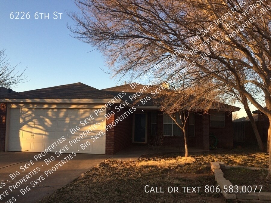 Foto principal - 6226 6th St