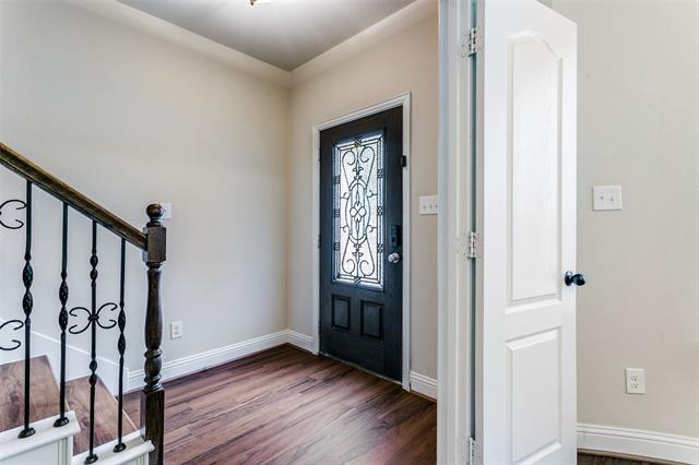 Building Photo - 2500 Rockbrook Dr