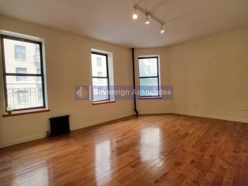 Primary Photo - 610 W 150th St