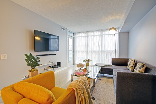 Photo du bâtiment - 19 Singer Ct