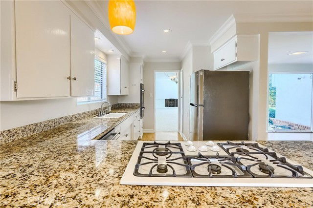 Foto del edificio - 3917 W 231st St