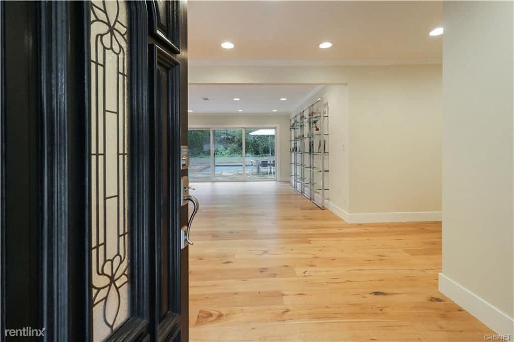 Primary Photo - 4 br, 4 bath House - 5215 Del Moreno Dr