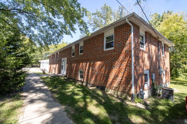 Foto del edificio - 2806 Isherwood Dr