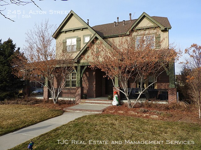 Foto principal - Stapleton Home for Rent! Custom Basement!