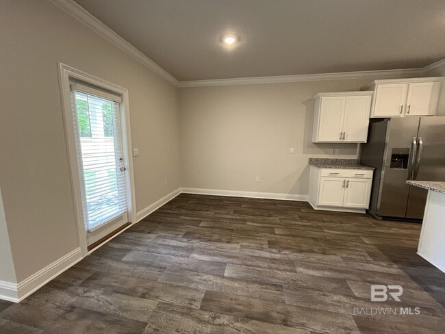 Building Photo - 14836 Dayton Cir