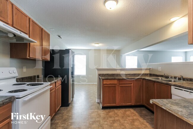 Building Photo - 10423 Apple Creek Dr