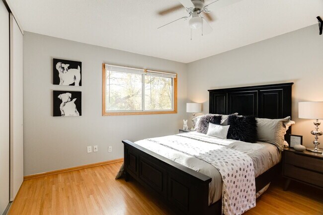 Foto del edificio - 821 Weeks Ave SE