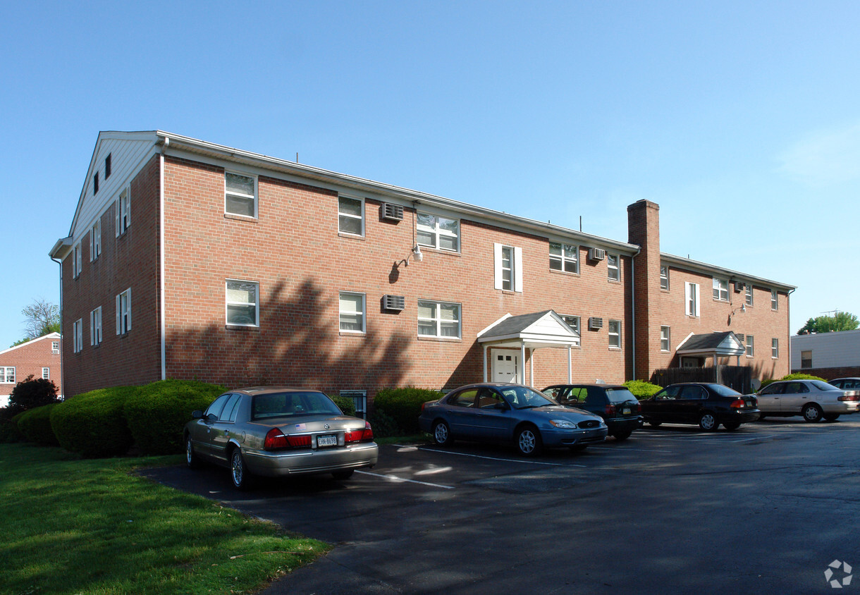 Foto del edificio - Norris Hills at Locust Street