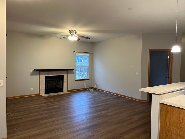 Foto del edificio - 102 Louie Ln