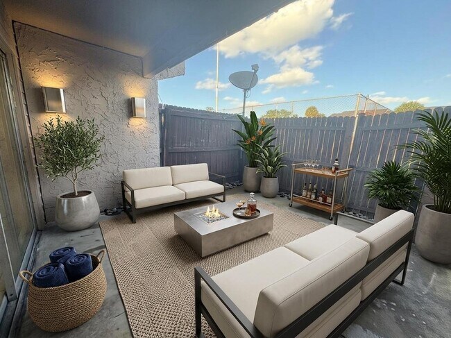 Photo - 4033 Henley Rd Townhome