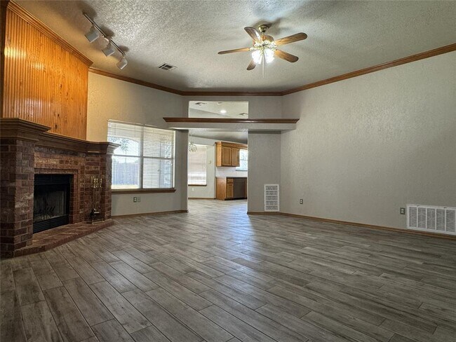 Building Photo - 13320 Cayman Ln