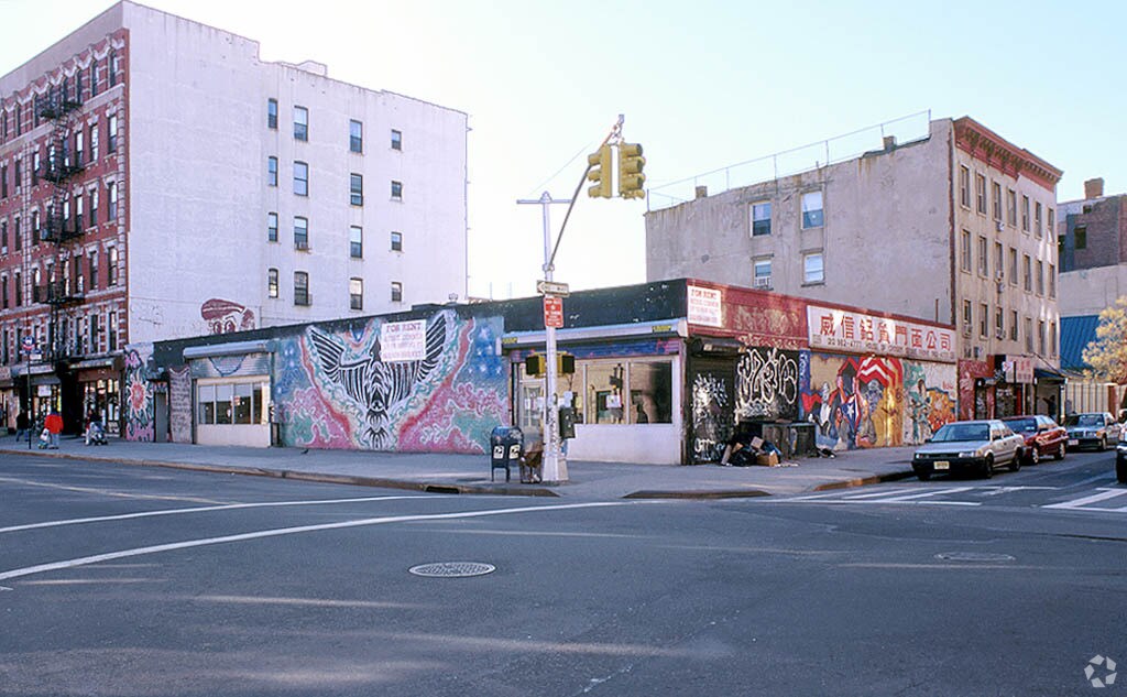 Building Photo - 79-87 Avenue C