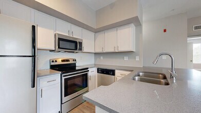 Interior Photo - Arbors at Maitland Summit