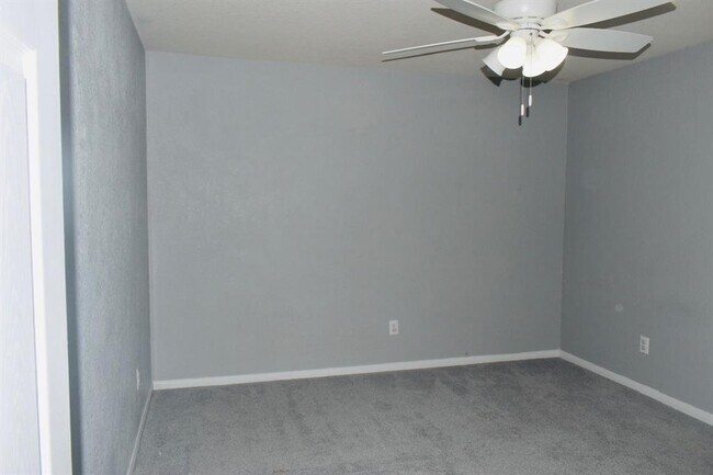 Foto del edificio - 28923 Birch Green Way