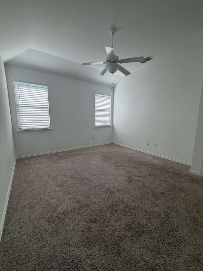 Building Photo - 3802 Chicory Ct