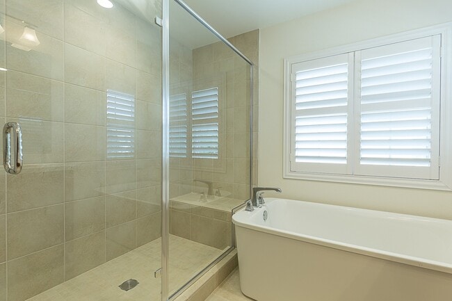 Building Photo - Camarillo Single Family