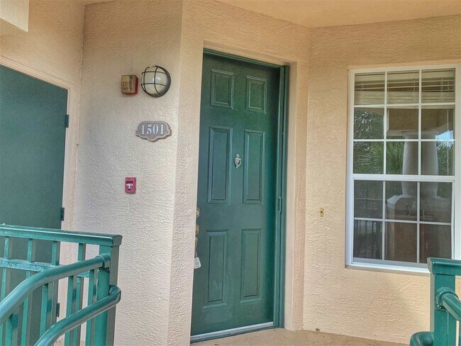 Foto del edificio - 1501 Carnoustie Ct