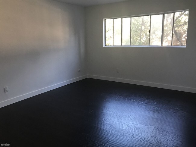 Foto del edificio - 4758 Forman Ave