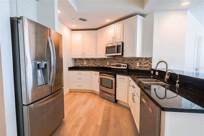 Foto del edificio - 449 S 12th St